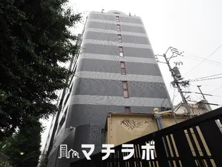 プラーチド【8階】の外観