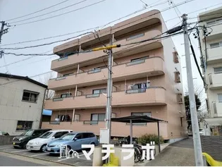 ハイツまぐろ【4階】の外観