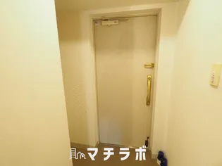 Rivage【5階】の玄関