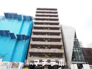 グランドール泉【5階】の外観