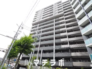 プレサンスジェネ葵【2階】の外観