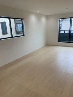 千葉県船橋市松が丘5丁目【一戸建】の外観