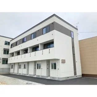 メニーズコート西宮の沢タウンD【1階】の外観