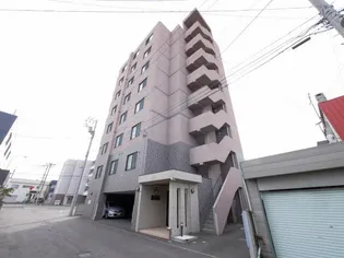 ファーストプレイス【6階】の外観