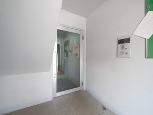 ノースタウン月寒【405号室】の玄関