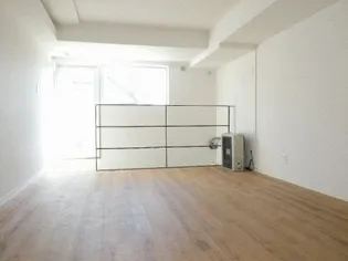 エフォート北郷B【205号室】の内装