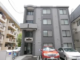 グランメールシャルム山鼻17【201号室】の外観