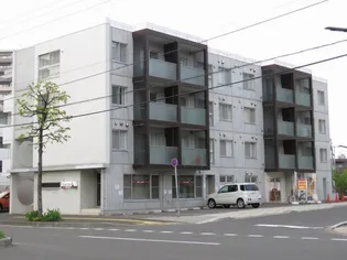 フォルトゥーナ学園前【3階】の外観