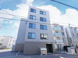 シティプレミア中の島【1階】の外観