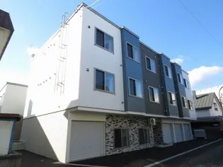 北海道札幌市豊平区平岸四条16丁目【アパート】の外観