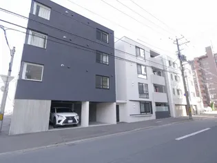 北海道札幌市中央区南十一条西13丁目【マンション】の外観