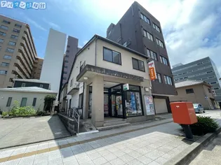 グランドアームス【E901号室】の周辺