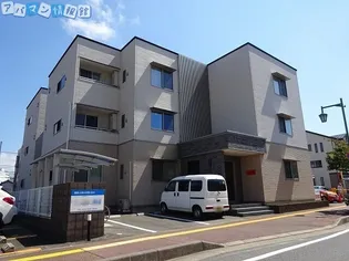 イニエ万代の画像