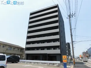 カーネ米山の画像