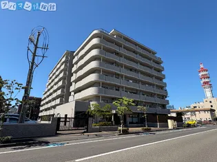 レールシティ万代南【6階】の外観