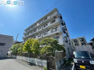 トラパレス【5階】の外観