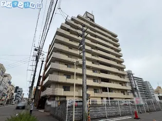 リバティープラザ本町【4階】の外観