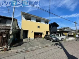 アーバンブルー【1階】の外観