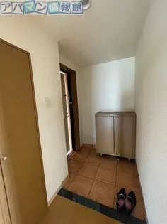 アニヴェルセル向陽【2階】の玄関