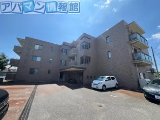 ソレアード【3階】の外観
