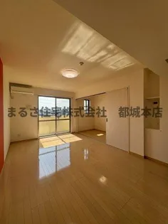 スカイコート大王【1階】の居間