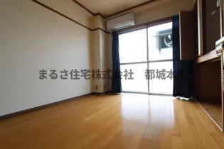 エムズ牟田【4階】の居間