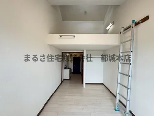 ラケットクラブ【202号室】の外観