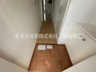 スカイコート年見【3階】の玄関