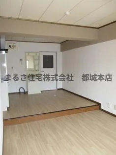 コウガマンションⅡ【2階】の居間