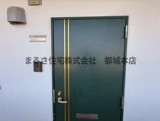 スカイコート年見【5階】の玄関