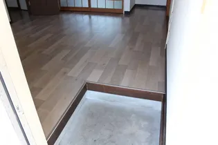 ワシントンハイツ【102号室】の玄関