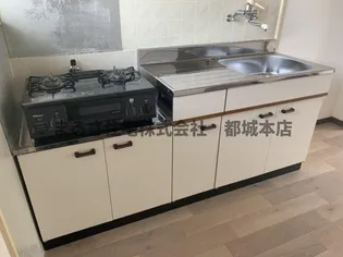 ワシントンハイツ【1階】のキッチン