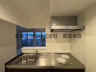 サンハイムサザン一万城【2階】のキッチン