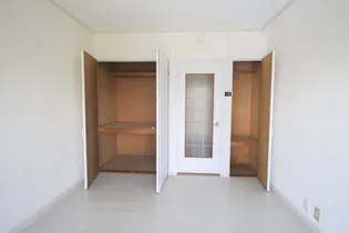 ベルヴィーユ清武【3階】の居間