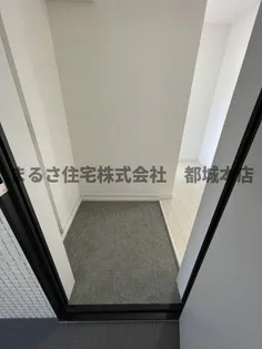 ルーチェ吉尾【3階】の玄関