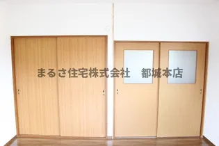 アーバンハイツ下川東【2階】の内装