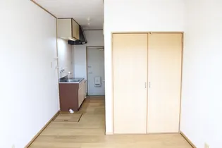 エレファント中之丸【1階】の内装