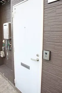 エレファント中之丸【1階】の玄関