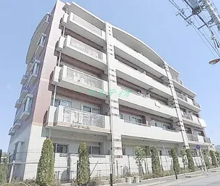 ルネ シェスタ【3階】の外観