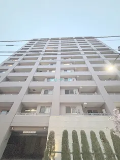 カスタリア荒川【14階】の外観