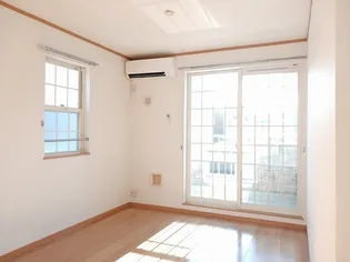 ステイブル【2階】の居間