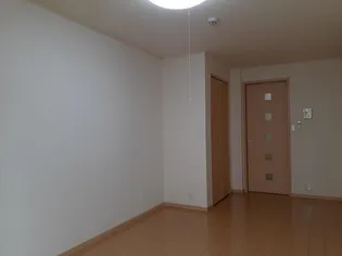 ブレイブコート【1階】の居間