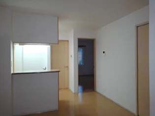 ヴィラ・フェリーチェⅠ【1階】の居間