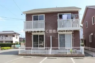 ロイヤルコート C【1階】の外観