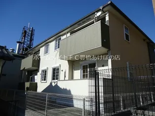 レスト コリーヌ【2階】の外観