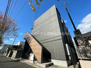 リバーサイド花田【1階】の外観