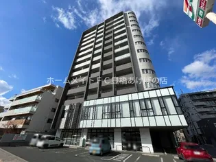 セントラルレジデンス【5階】の外観