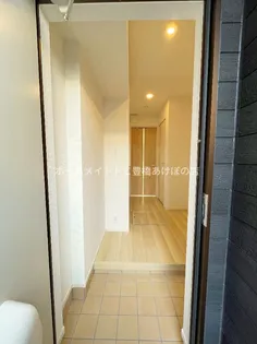 スリープレイスナイン【1階】の玄関