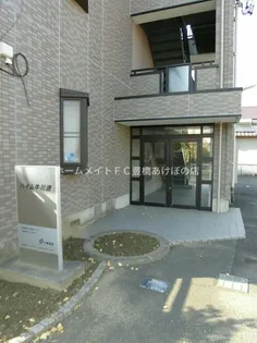 ハイム牛川通【1階】の玄関