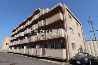 ラ・フォーレYAMADA【4階】の外観